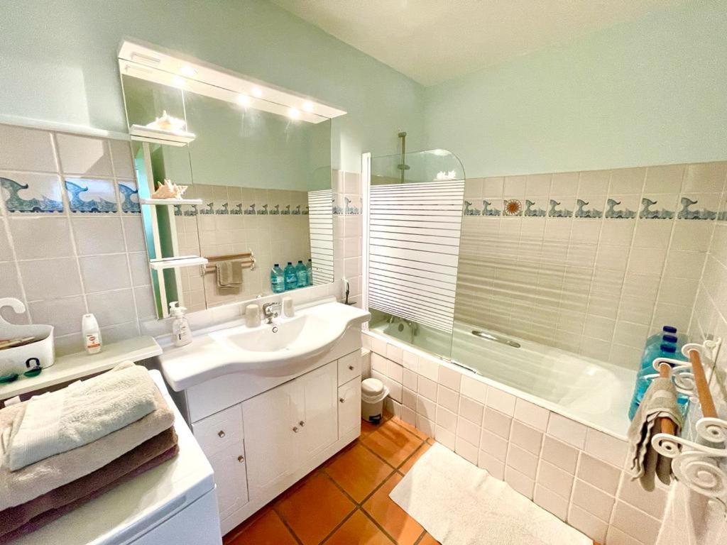 Guadeloupe- Saint-Francois- Residence Anse Des Rochers - Appartement Quart De Villa Etage - Vue Mer- 4 Personnes - Lit Bebe Sur Demande - Citerne Et Wifi Prives -Animaux Ok-Acces Plage Direct -Apnee Bien-Etre Experience Sur Demande Avec Instructeur A Kültér fotó
